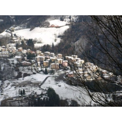 Vista di Rigosa innevata